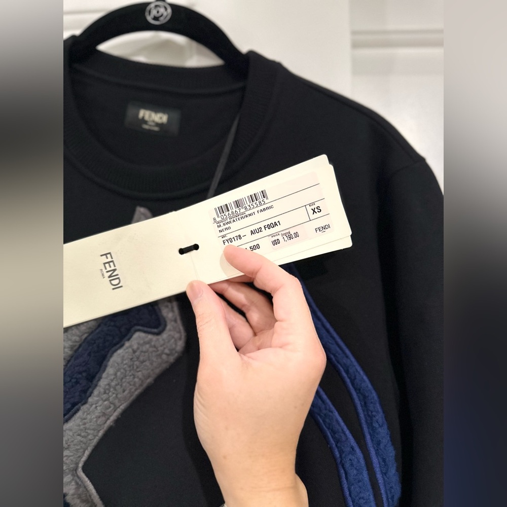 FENDI Sweater - Picture 12 of 15